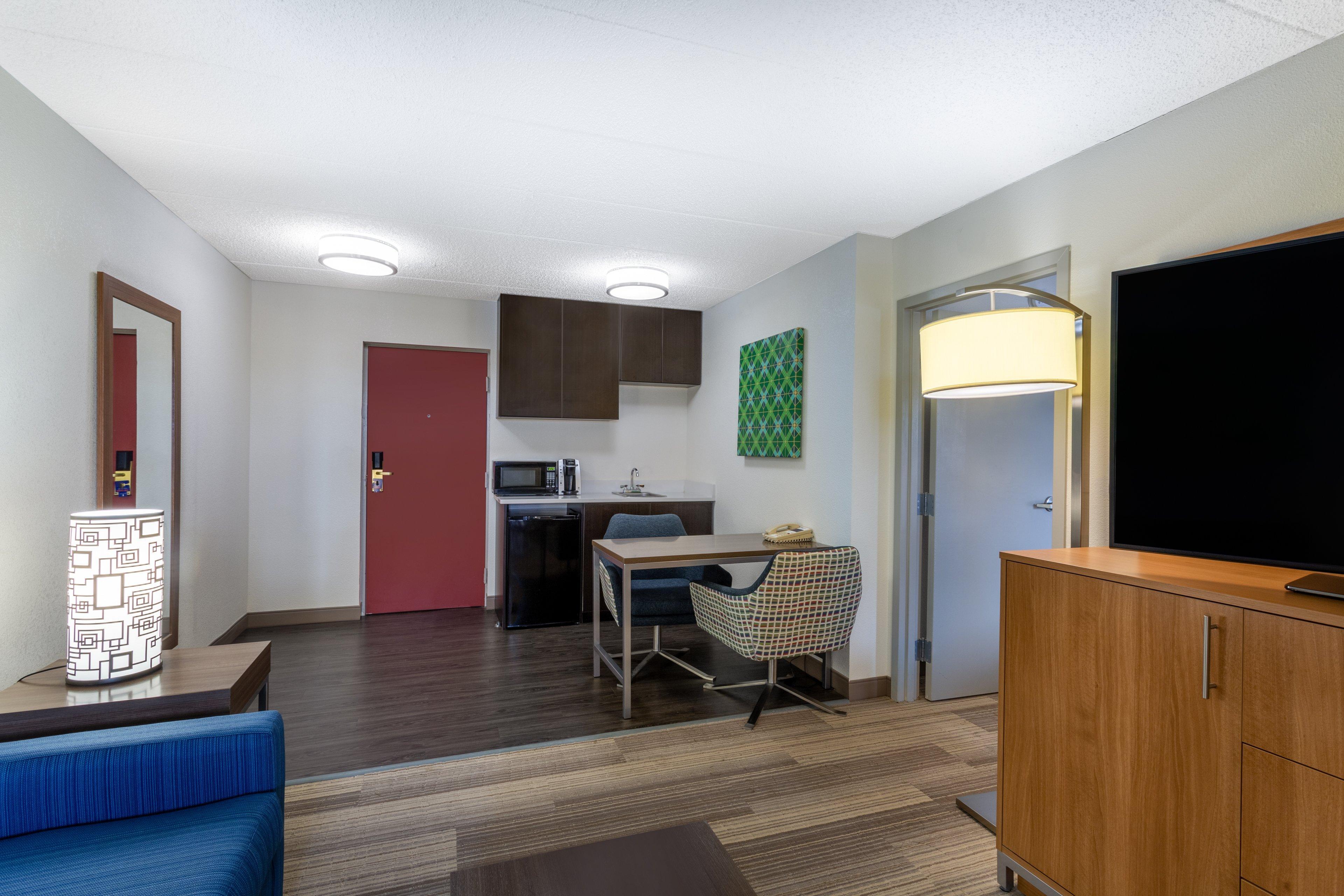Holiday Inn Express Hotel & Suites Philadelphia - King Of Prussia By Ihg Dış mekan fotoğraf